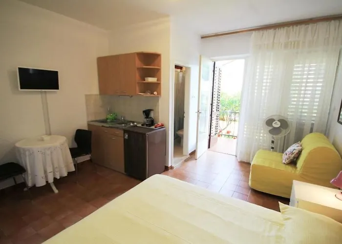 Lejlighed Martina Mit Terrasse By Interhome Novigrad Istria