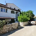 Martina Mit Terrasse By Interhome Novigrad (Istria)